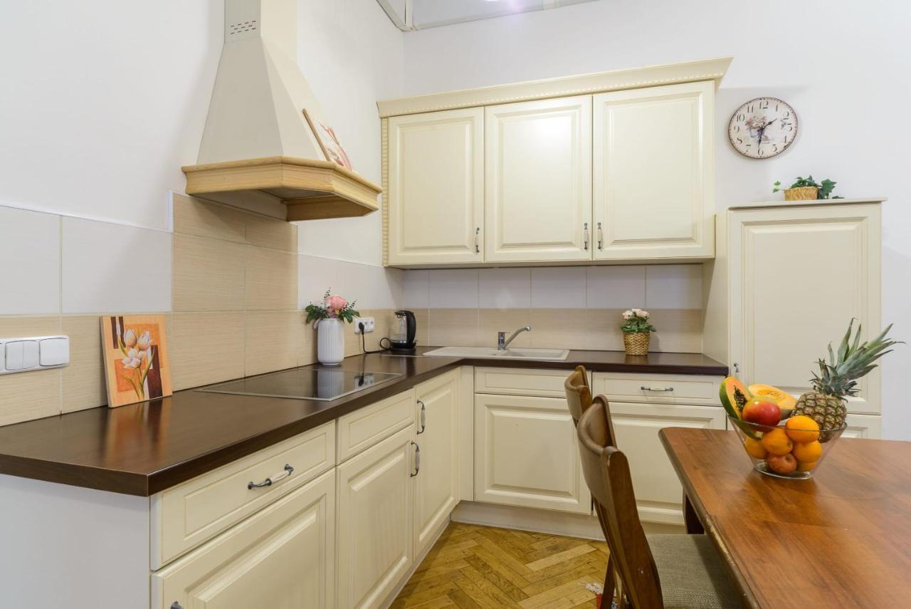 Cozy Apartment Near Stefanikuv Most Prague Exterior photo