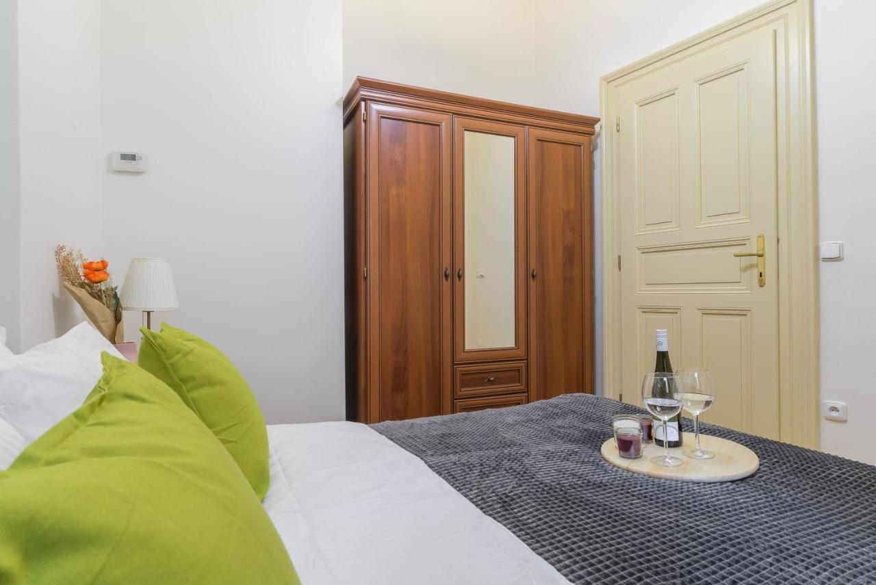 Cozy Apartment Near Stefanikuv Most Prague Exterior photo